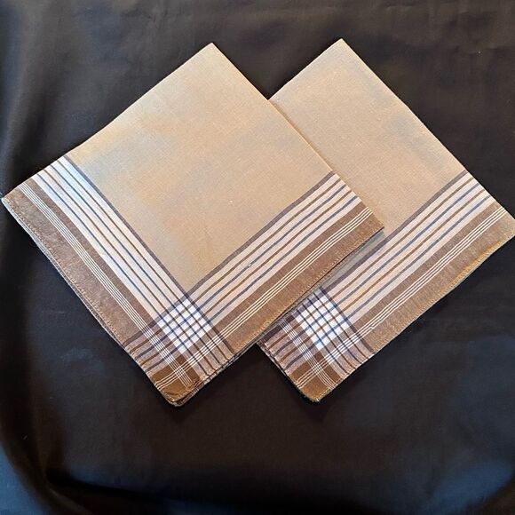 3 Vintage 70s Brown and Beige tone men’s Handkerchiefs - Picture 4 of 6